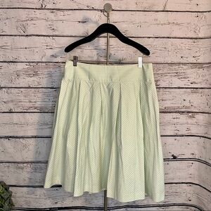 Theory light green pleated skirt